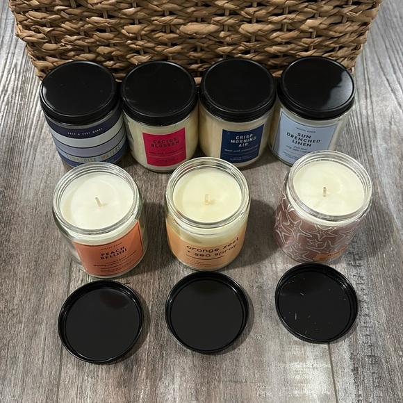 NWT Bath & Body Works White Barn Single Wick Candle - Picture 10 of 10